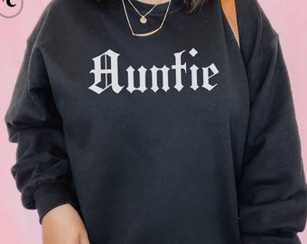 Auntie Sweatshirt, Cool Aunt Gothic Crewneck Gift for Trendy Aunt