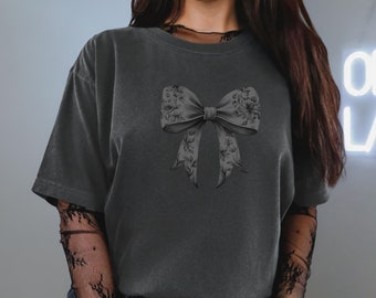 Coquette Bow Shirt, Black Bow Tshirt, Creepy Cute Tee, Comfort Colors, Pastel Goth T-shirt, Bow Aesthetic Shirt, Womens Trendy Shirt