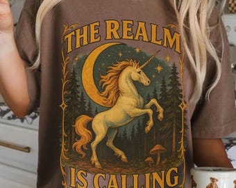 Fantasy Shirt, Unicorn Shirt, Renaissance Gothic Tee, Fairycore Tshirt, Book Lover Gift, Vintage Unicorn T-shirt, Magical Celestial Shirt